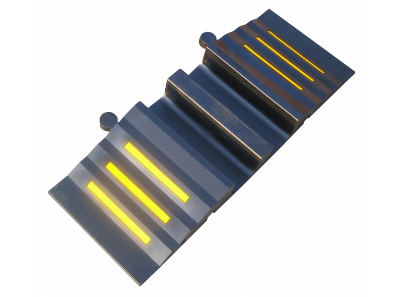  Slange- og kabelbro Sort